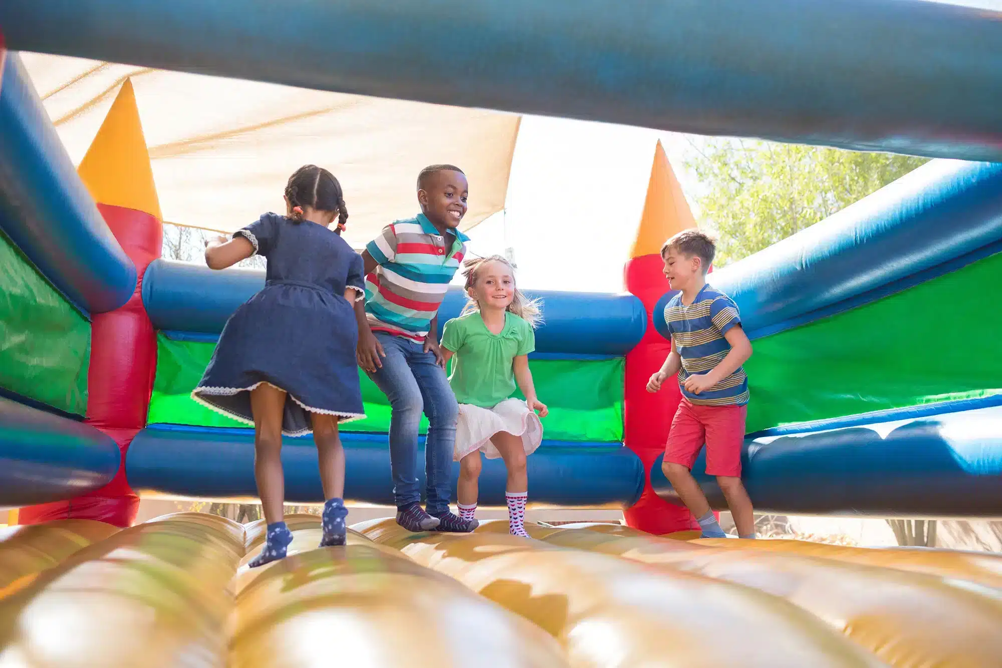 camping morbihan children bouncy castle